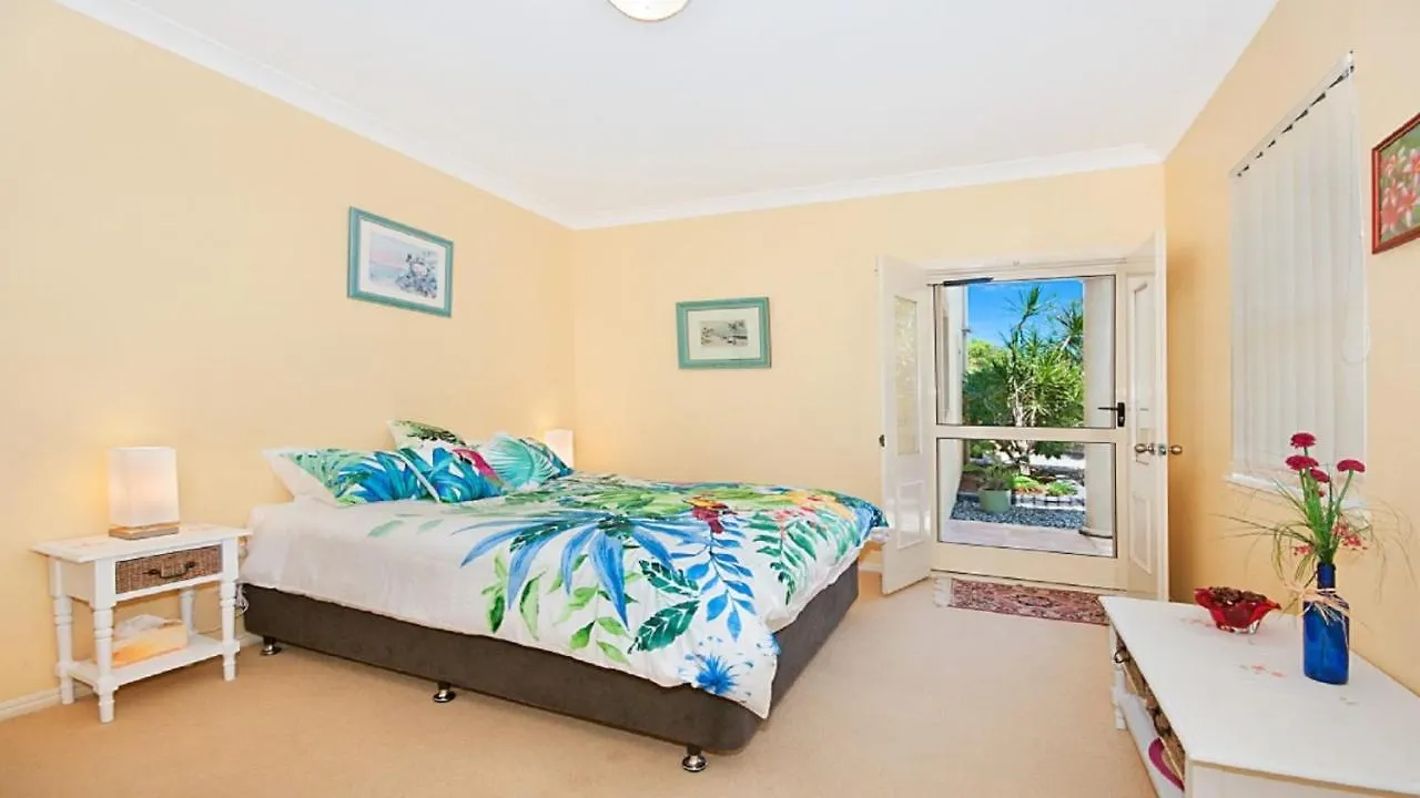 Shelly Beach House 1 Ballina 0*,  Australia